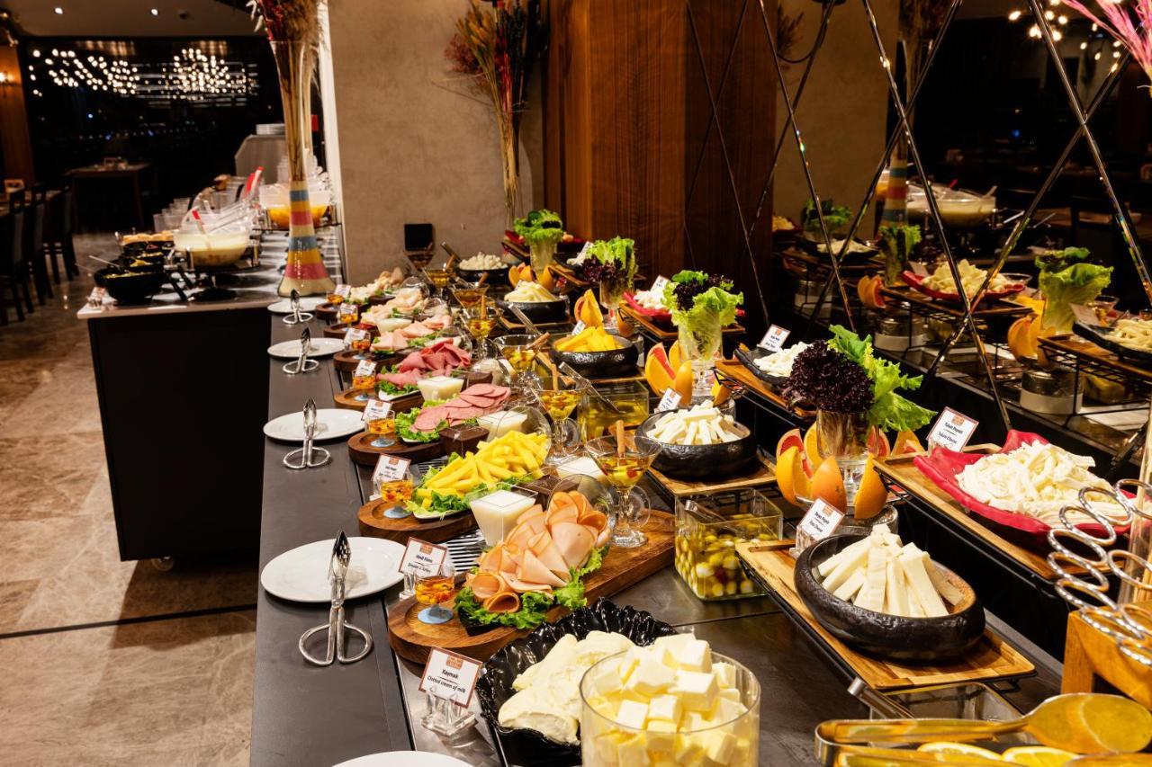 Demiray Hotel Old City Istanbul Exterior foto A buffet at a restaurant