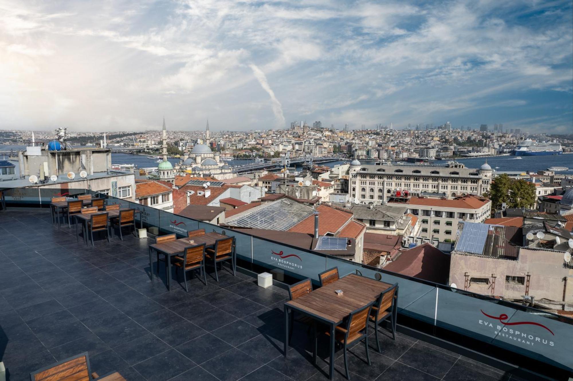Demiray Hotel Old City Istanbul Exterior foto View from the rooftop